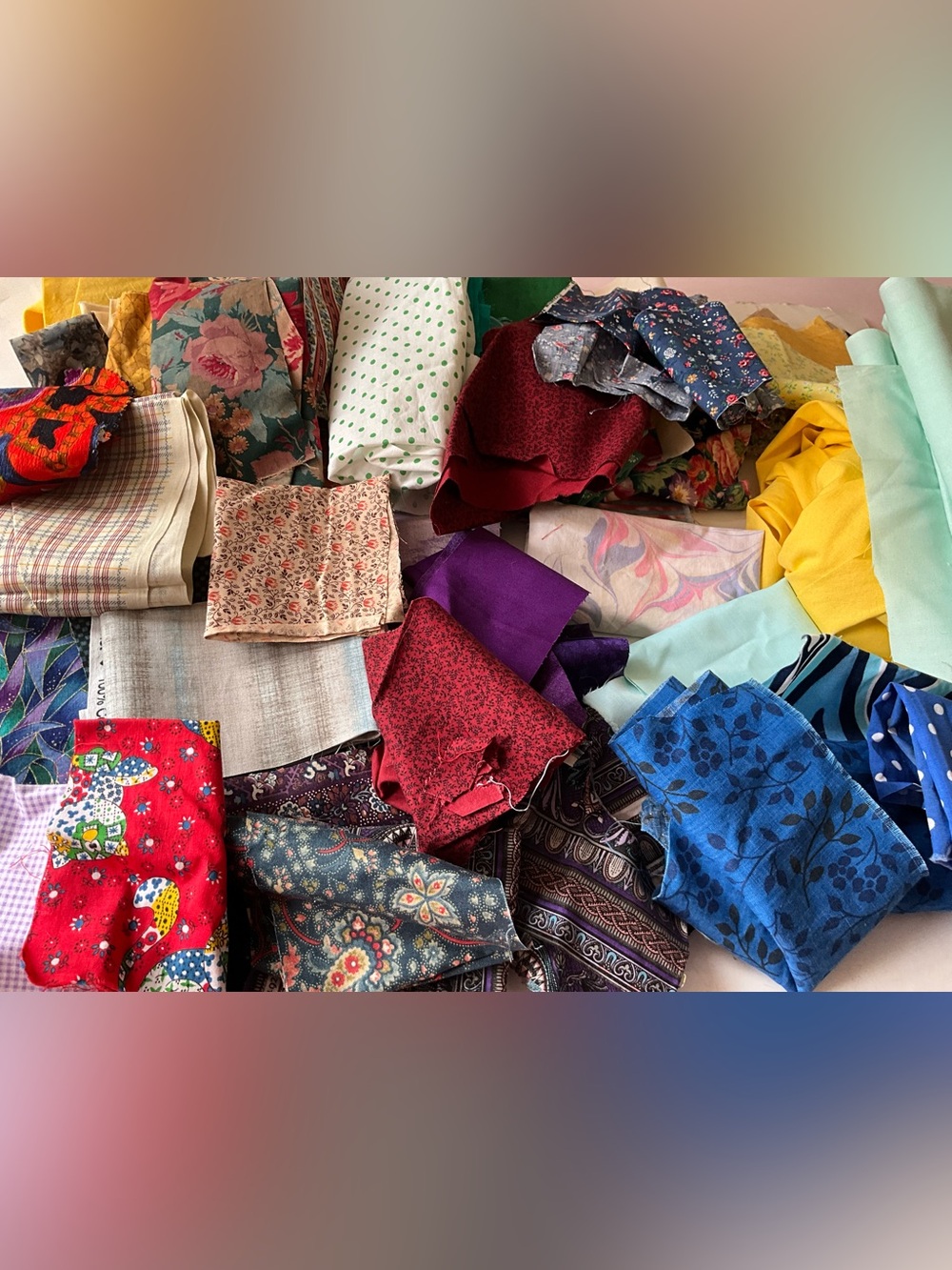 Quilting Crafts Multicolor Cotton Fabric Scraps Lot Floral 2.2 Pounds